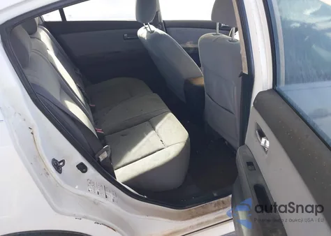 2011 Nissan Sentra 2.0Sr z USA, uszkodzony, nr VIN 3N1AB6AP1BL727881